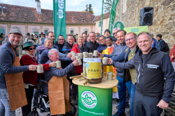Wanderzeit im Naturpark Pöllauer Tal: Wo Musik auf Naturgenuss trifft